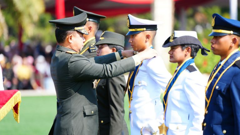 Panglima TNI Lantik 734 Perwira Prajurit Karier TNI TA 2026 Secara Detail