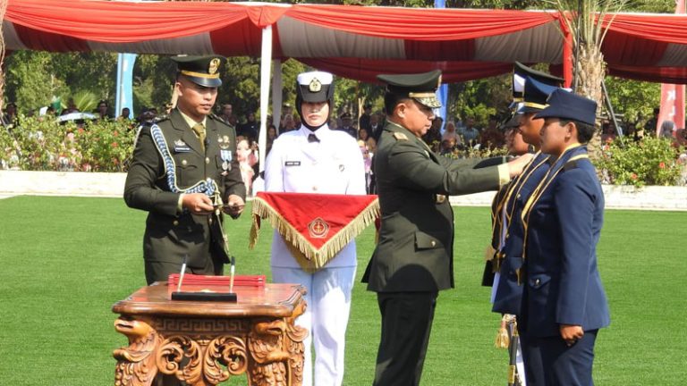 Kodiklat TNI Cetak 734 Perwira Prajurit Karier TNI Gelombang I TA 2026 Siap Mengabdi kepada Bangsa dan Negara Secara Detail
